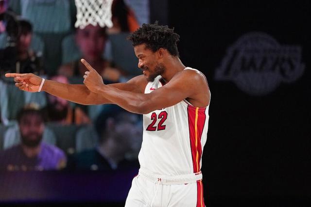 德比战北京首钢力克北控 孙悦举行退役仪式