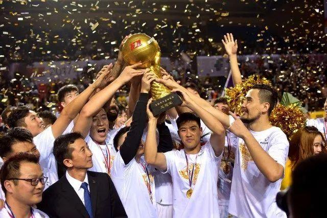 英超夺冠赔率:红军冷平仍第1 曼城反超切尔西